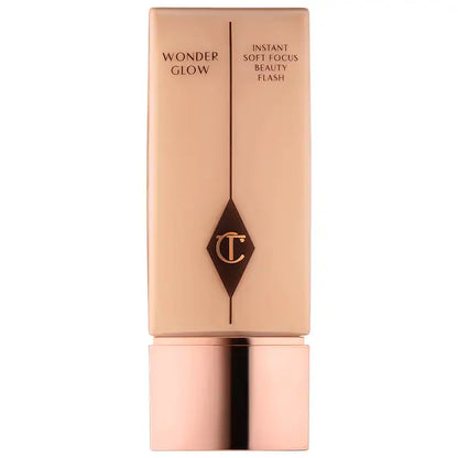 Wonderglow Face Primer - Charlotte Tilbury vista frontal con fondo blanco.