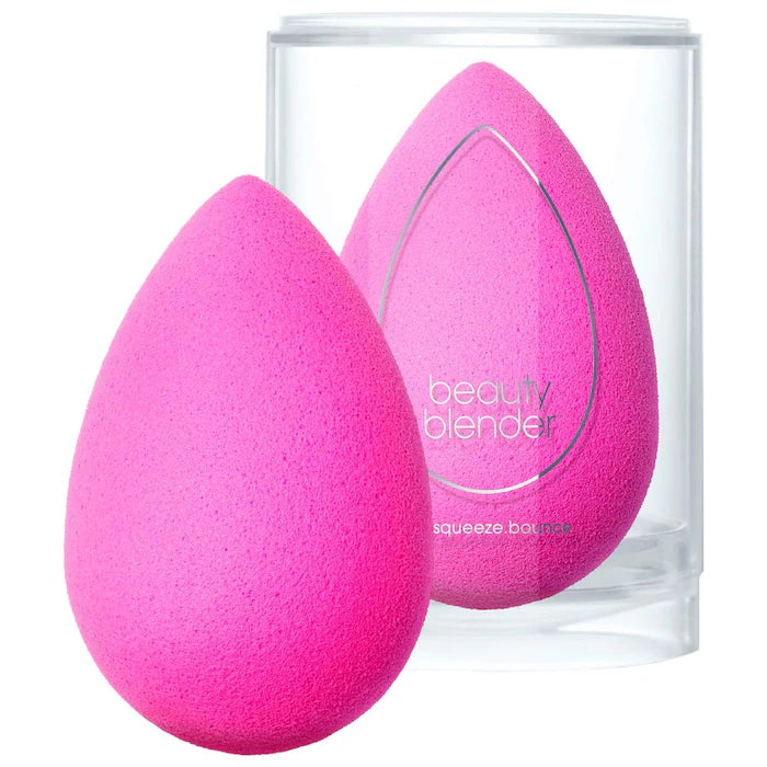 Esponja de maquillaje Classic - Beautyblender vista frontal con fondo blanco.