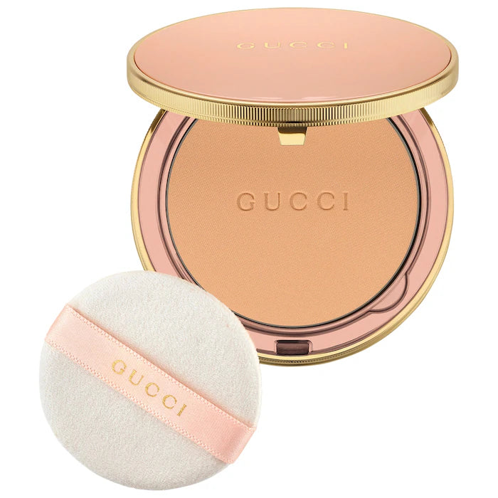 Polvo Compacto Matte Poudre De Beauté Mat Naturel - Gucci vista frontal con fondo blanco.