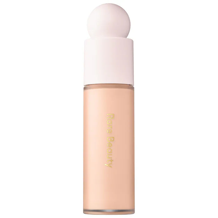 Base de Maquillaje Liquid Touch Weightless Foundation - Rare Beauty vista frontal con fondo blanco.