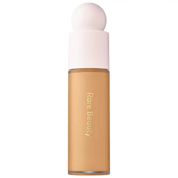 Base de Maquillaje Liquid Touch Weightless Foundation - Rare Beauty vista frontal con fondo blanco.