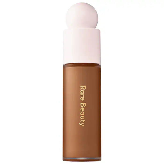 Base de Maquillaje Liquid Touch Weightless Foundation - Rare Beauty vista frontal con fondo blanco.