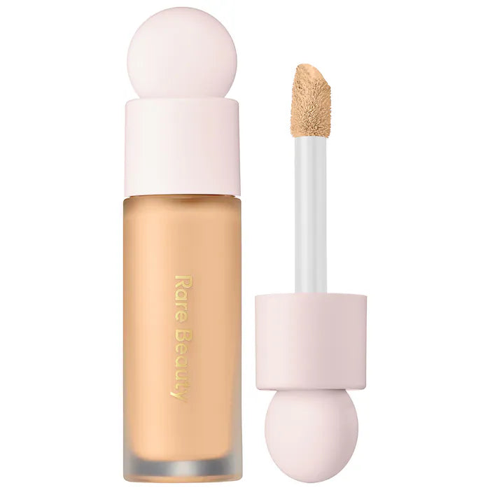 Corrector Liquid Touch Brightening - Rare Beauty vista frontal con fondo blanco.