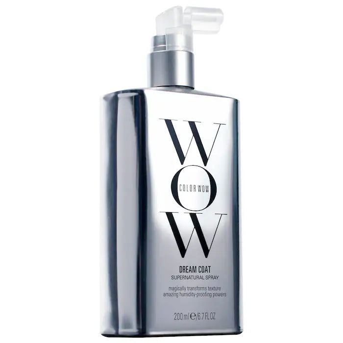 Spray Anti-Frizz Dream Coat™ Supernatural Treatment - COLOR WOW vista frontal con fondo blanco.