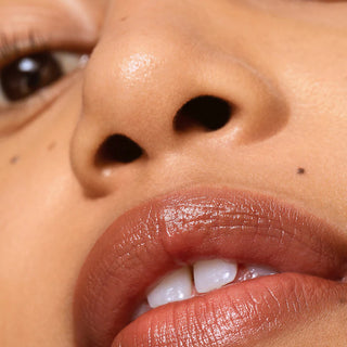 Labial Balmy Tint Hydrating Lip Balm - ILIA