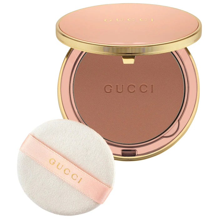 Polvo Compacto Matte Poudre De Beauté Mat Naturel - Gucci vista frontal con fondo blanco.