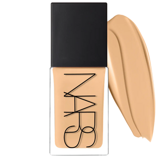 Base de Maquillaje Light Reflecting Advanced Skincare - NARS