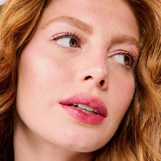 Polvos iluminadores Cookie and Tickle - Benefit Cosmetics