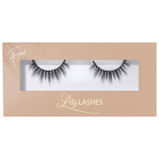 Pestañas postizas reutilizables Everyday Faux Mink Lashes - Lilly Lashes vista frontal con fondo blanco.