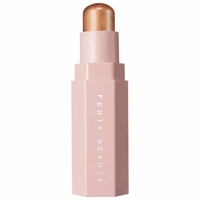 Iluminador Match Stix Shimmer Skinstick - Fenty Beauty vista frontal con fondo blanco.