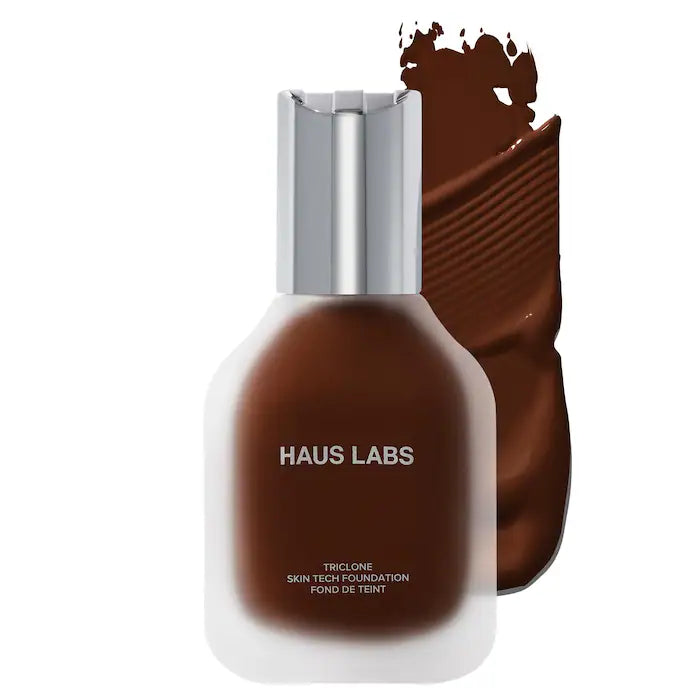 Base de Maquillaje Triclone Skin Tech™ Medium Coverage with Fermented Arnica - HAUS LABS vista frontal con fondo blanco.