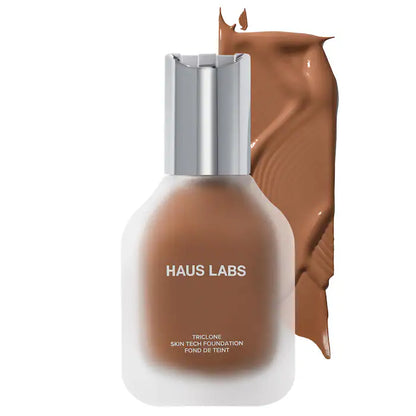 Base de Maquillaje Triclone Skin Tech™ Medium Coverage with Fermented Arnica - HAUS LABS vista frontal con fondo blanco.