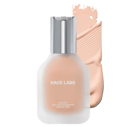 Base de Maquillaje Triclone Skin Tech™ Medium Coverage with Fermented Arnica - HAUS LABS vista frontal con fondo blanco.