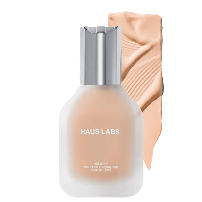 Base de Maquillaje Triclone Skin Tech™ Medium Coverage with Fermented Arnica - HAUS LABS vista frontal con fondo blanco.