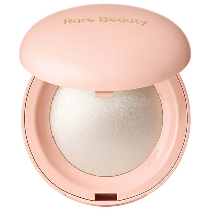 Iluminador Positive Light Silky Touch - Rare Beauty by Selena Gomez vista frontal con fondo blanco.