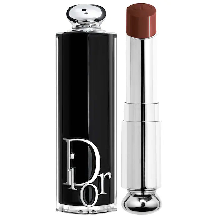 Labial Dior Addict Shine Lipstick - Dior vista frontal con fondo blanco.