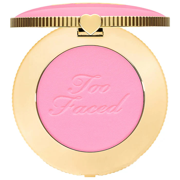 Rubor Cloud Crush - Too Faced vista frontal con fondo blanco.