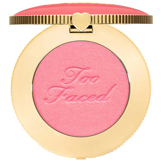 Rubor Cloud Crush - Too Faced vista frontal con fondo blanco.