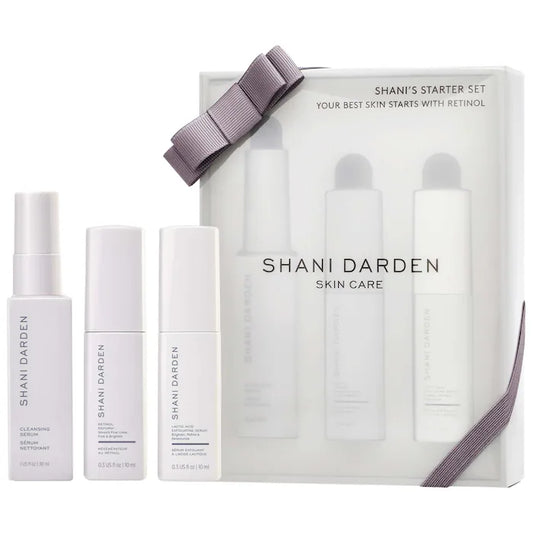 Set Skincare Limpieza + Hidratación It All Starts with Retinol: Shani's Starter Set ™ - Shani Darden vista frontal con fondo blanco.