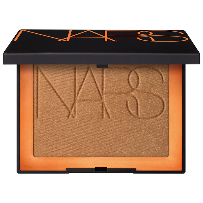 Bronzer Laguna Talc Free - NARS vista frontal con fondo blanco.