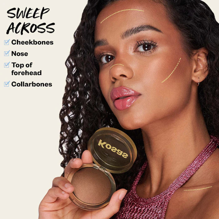 Baked Bronzer The Sun Show Glowy Warmth Talc-Free - Kosas vista frontal con fondo blanco.