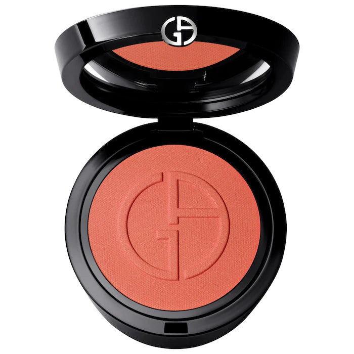 Rubor Luminous Silk Glow Blush - Armani Beauty vista frontal con fondo blanco.