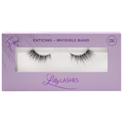 Pestañas postizas reutilizables de Banda Invisible - Lilly Lashes vista frontal con fondo blanco.