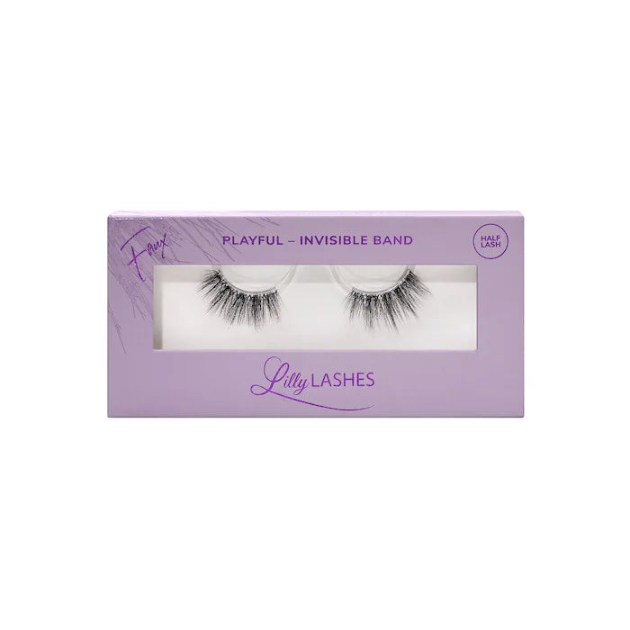 Pestañas postizas reutilizables de Banda Invisible - Lilly Lashes vista frontal con fondo blanco.