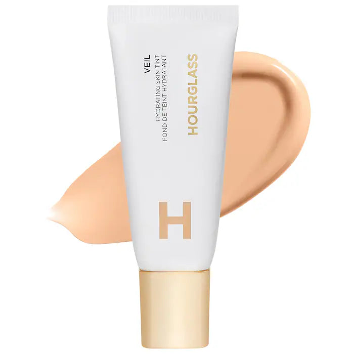 Base de Maquillaje Veil™ Hydrating Skin Tint - Hourglass vista frontal con fondo blanco.