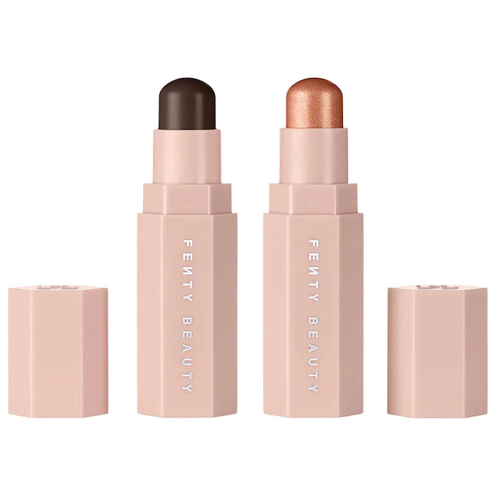 Duo Iluminador + Bronzer Match Stix Ed. limitada - Fenty Beauty vista frontal con fondo blanco.