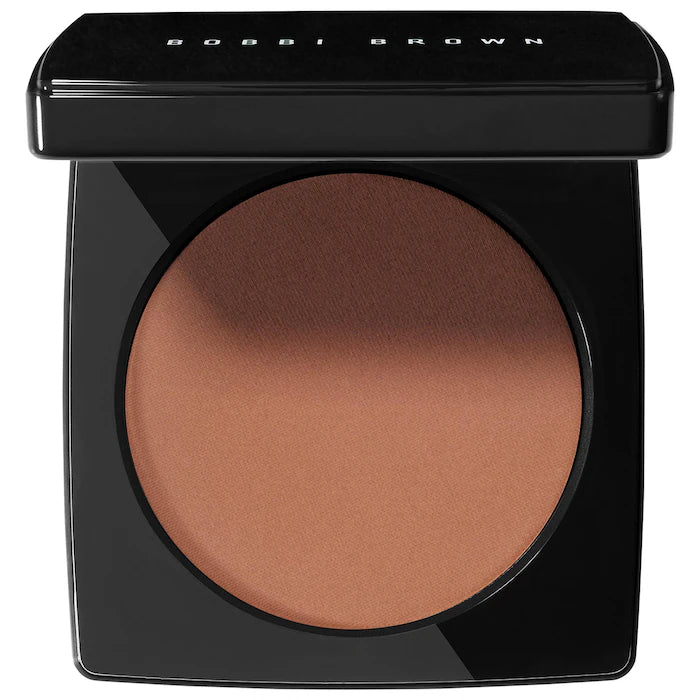 Bronzer - Bobbi Brown vista frontal con fondo blanco.