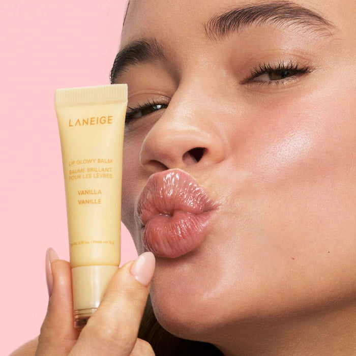 Labial hidratante Lip Glowy Balm - LANEIGE vista frontal con fondo blanco.