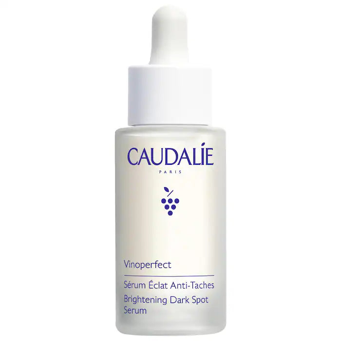 Suero con vitamina C anti-manchas Vinoperfect - Caudalie vista frontal con fondo blanco.