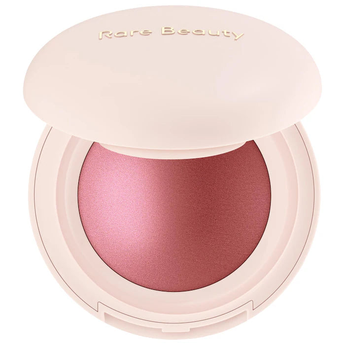 Rubor Soft Pinch Luminous Powder - Rare Beauty by Selena Gomez vista frontal con fondo blanco.