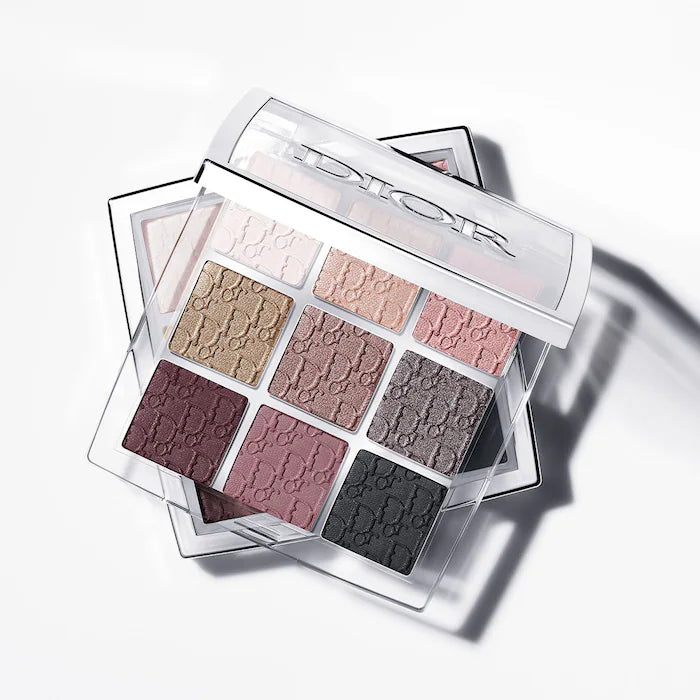 Paleta de Sombras de Ojos BACKSTAGE Eyeshadow Palette - Dior vista frontal con fondo blanco.