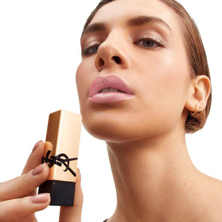 Labial Rouge Pur Couture Caring Satin Lipstick with Ceramides - Yves Saint Laurent