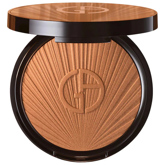 Bronzer Luminous Silk Creamy Bronzing Powder - Armani Beauty vista frontal con fondo blanco.