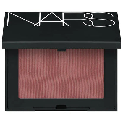 Rubor Talc Free - NARS vista frontal con fondo blanco.