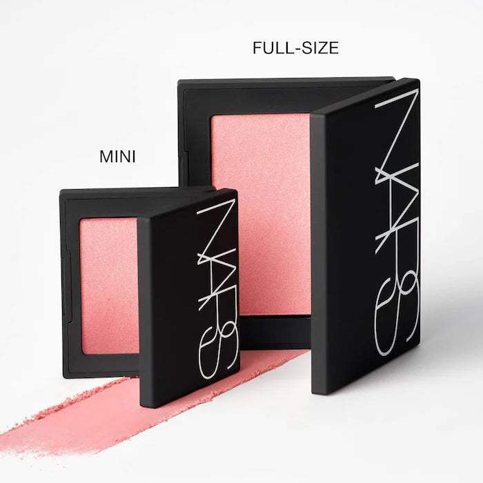 Rubor Talc Free - NARS vista frontal con fondo blanco.