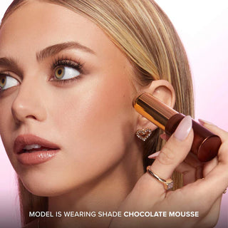 Bronzing & Sculpting Stick Chocolate Soleil Melting - Too Faced
