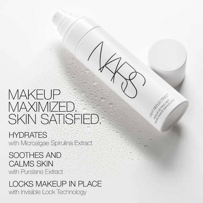 Fijador de Maquillaje Light Reflecting™ Hydrating Makeup Setting Mist - NARS vista frontal con fondo blanco.