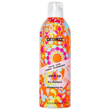 Dry Shampoo Perk Up Talc Free - Amika vista frontal con fondo blanco.