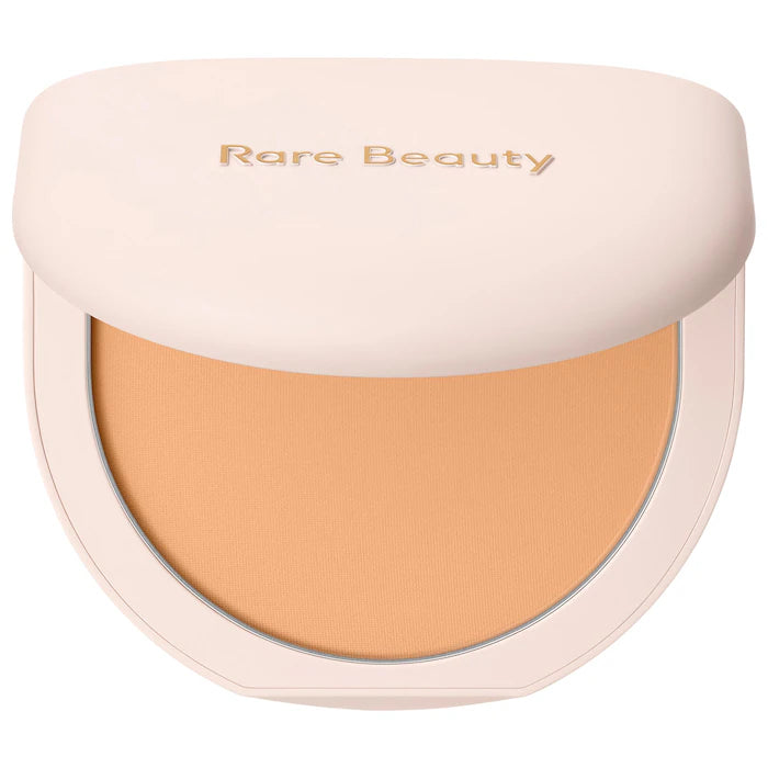 Polvo Compacto True to Myself - Rare Beauty vista frontal con fondo blanco.