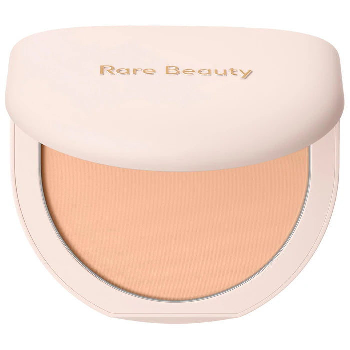 Polvo Compacto True to Myself - Rare Beauty vista frontal con fondo blanco.