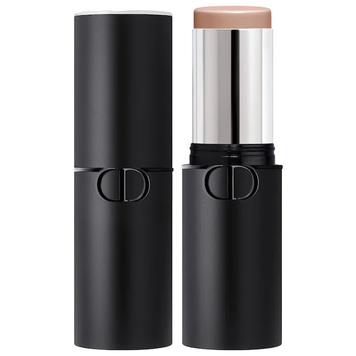 Forever 24H Skin Contour Stick Sculpting and Bronzing - Dior vista frontal con fondo blanco.