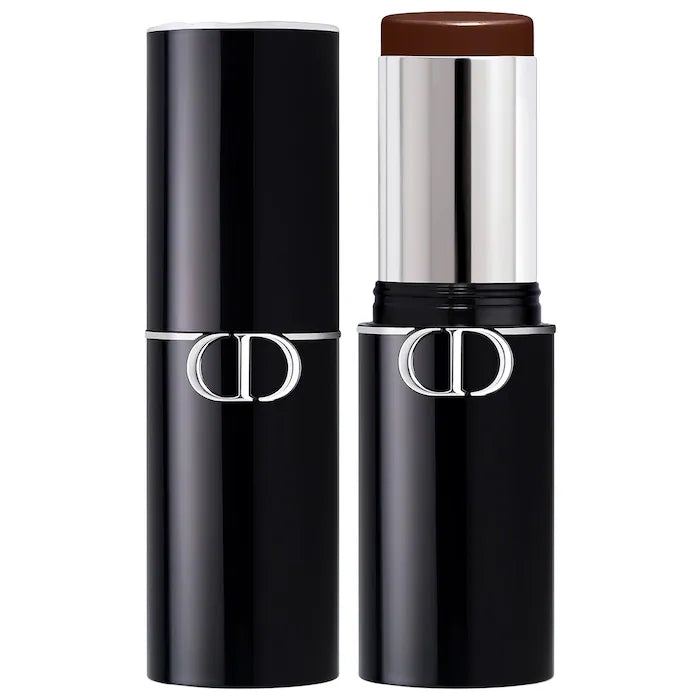 Base en Barra Unreal Forever Skin Perfect 24H Multi Use Foundation - DIOR vista frontal con fondo blanco.