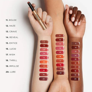Bálsamo Labial Voluminizador con Brillo Phantom - Hourglass