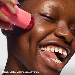 Watermelon Jelly: Sérum iluminador con péptidos en barra - MILK MAKEUP