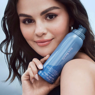 Find Comfort: Feel Seen — Mousse Corporal Hidratante que se transforma en Aceite ultraligero- Rare Beauty