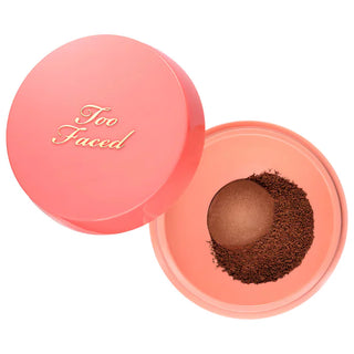 Peach Perfector: Polvos sueltos fijadores con efecto difuminador - Too Faced